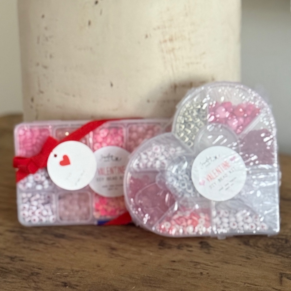 Valentine’s Bead Set (2)